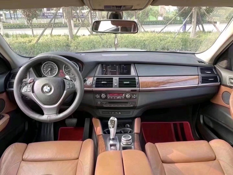 北京11年宝马X69