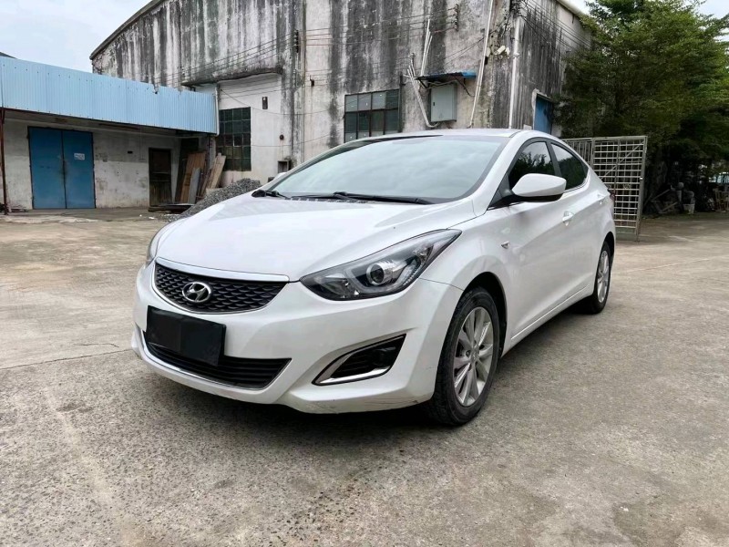 北京17年现代朗动3