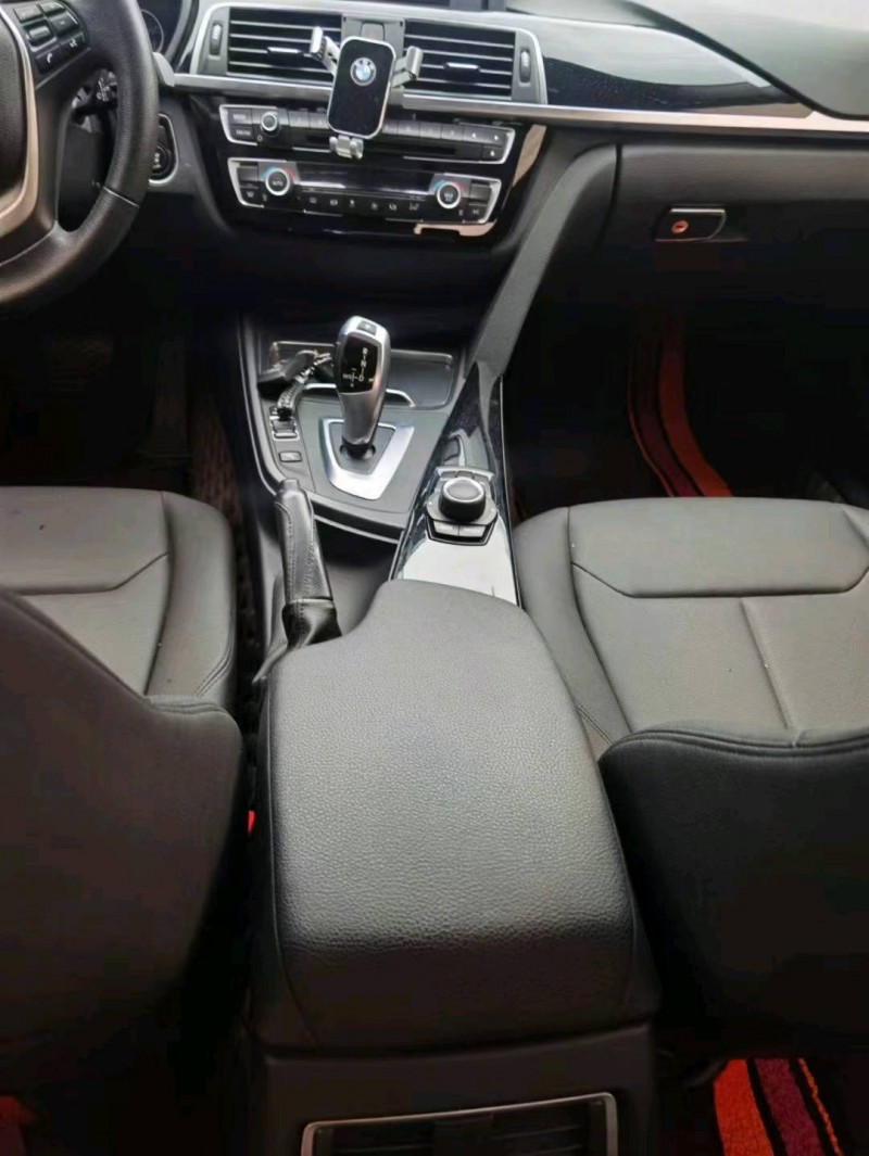 邯郸17年宝马3系9