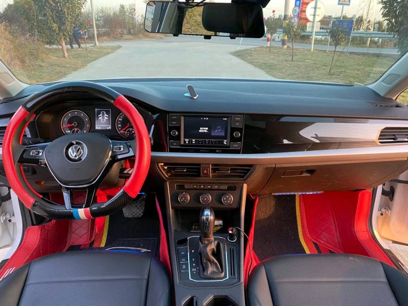 徐州20年大众朗逸4