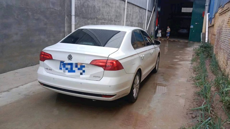 保定19年大众宝来3