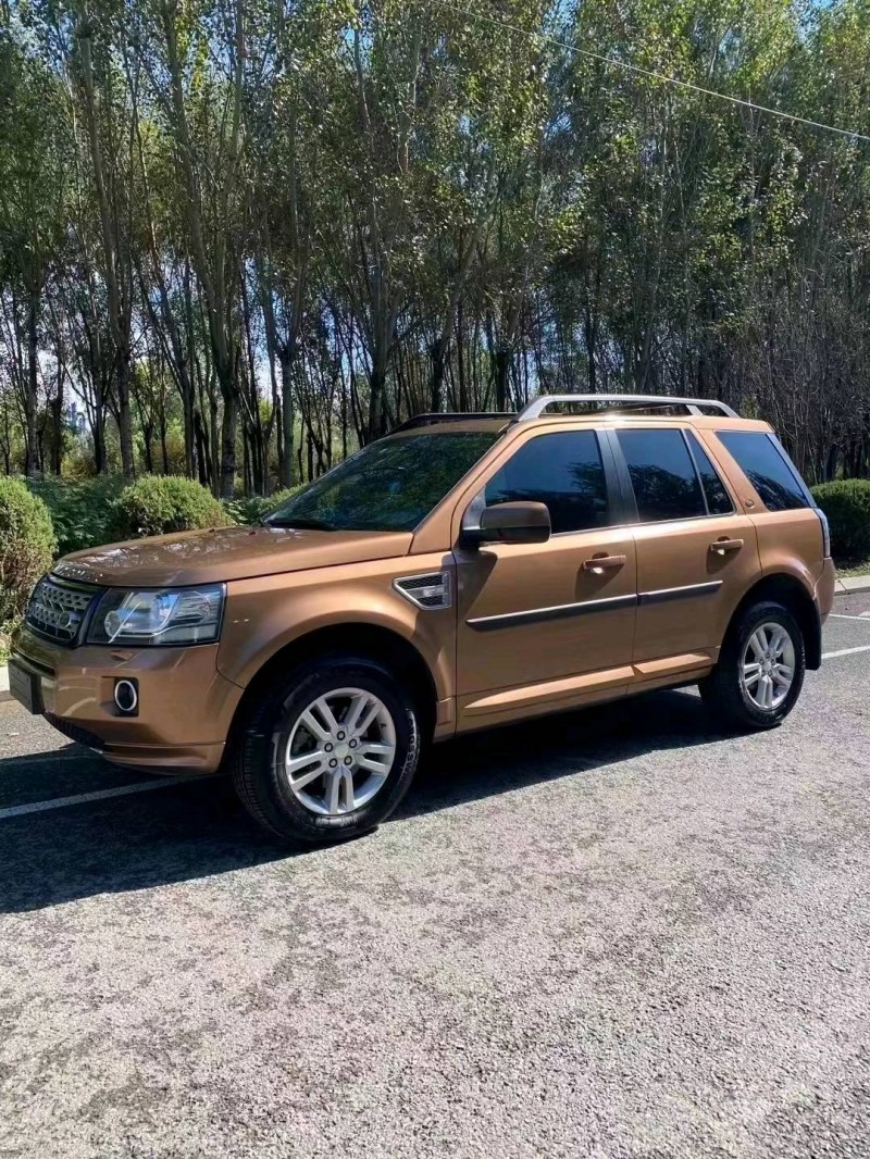 沈阳14年路虎神行者3