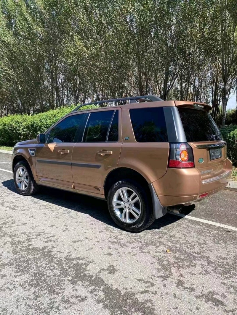 沈阳14年路虎神行者8