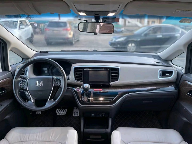 东莞14年本田奥德赛3