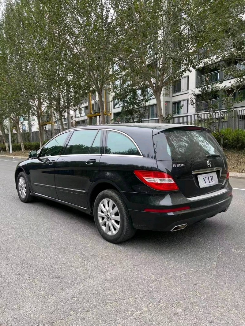 沈阳13年奔驰R8