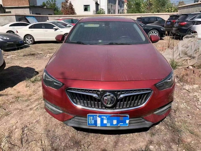 宜春18年别克君威9