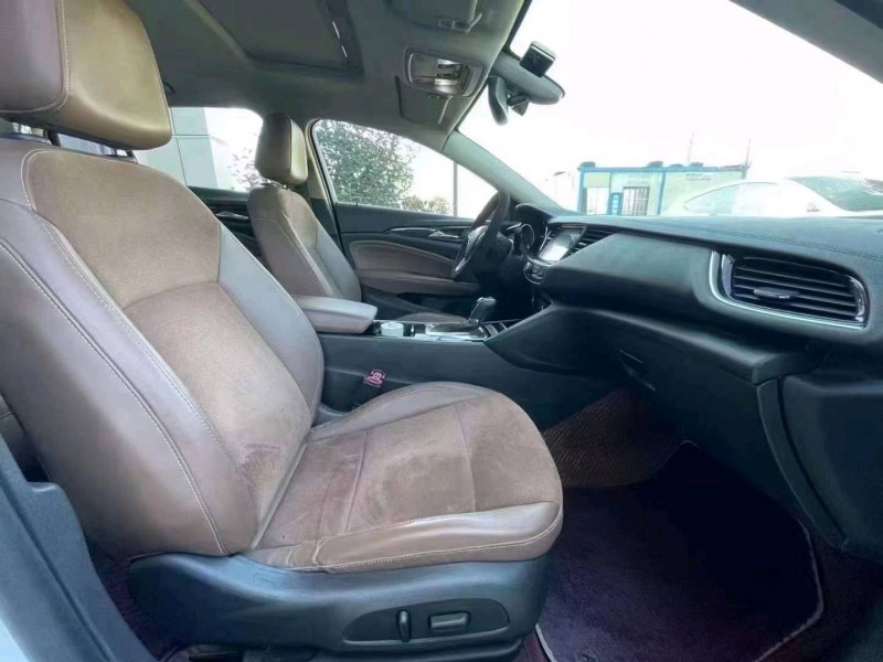 宜春18年别克君威6