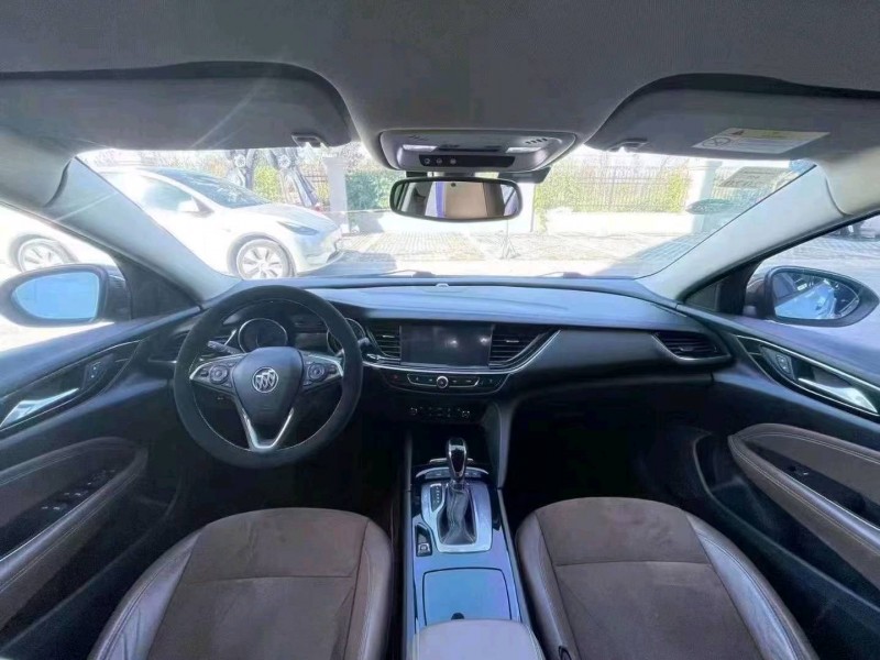 宜春18年别克君威4