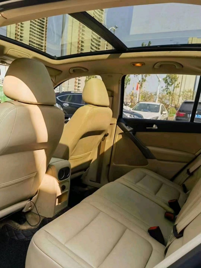 邯郸10年大众途观6