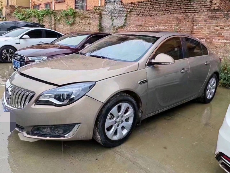 北京15年别克君威1