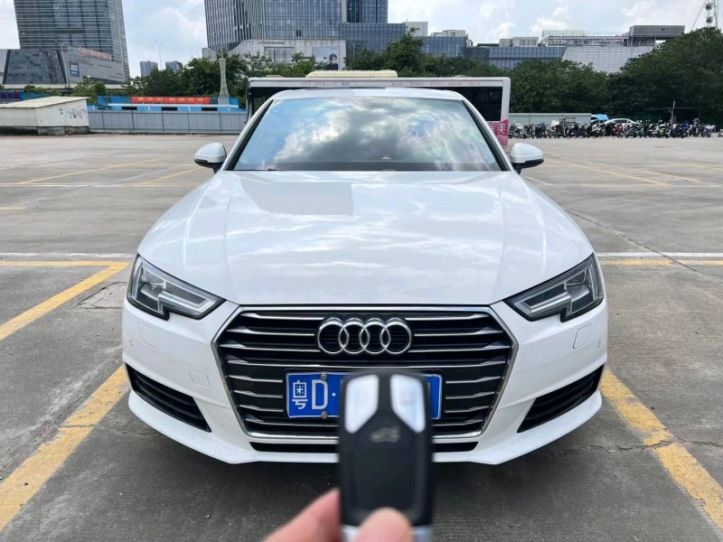 广州19年奥迪A4L9