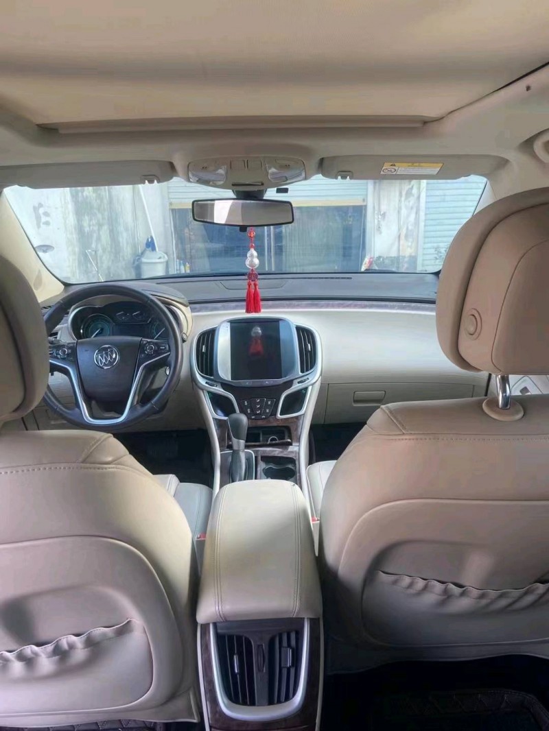 北京17年别克君越4