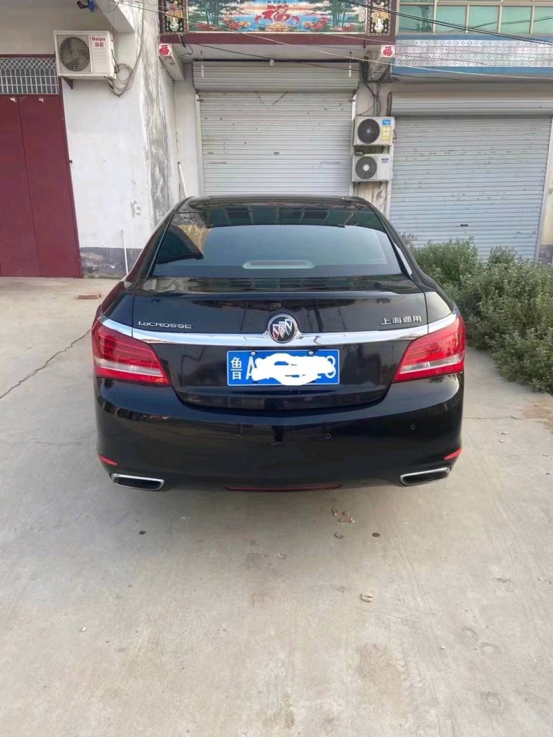 北京17年别克君越8