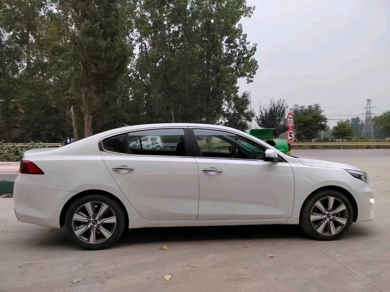 北京18年起亚凯绅3