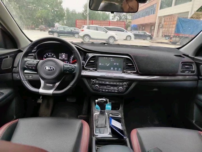 北京18年起亚凯绅4