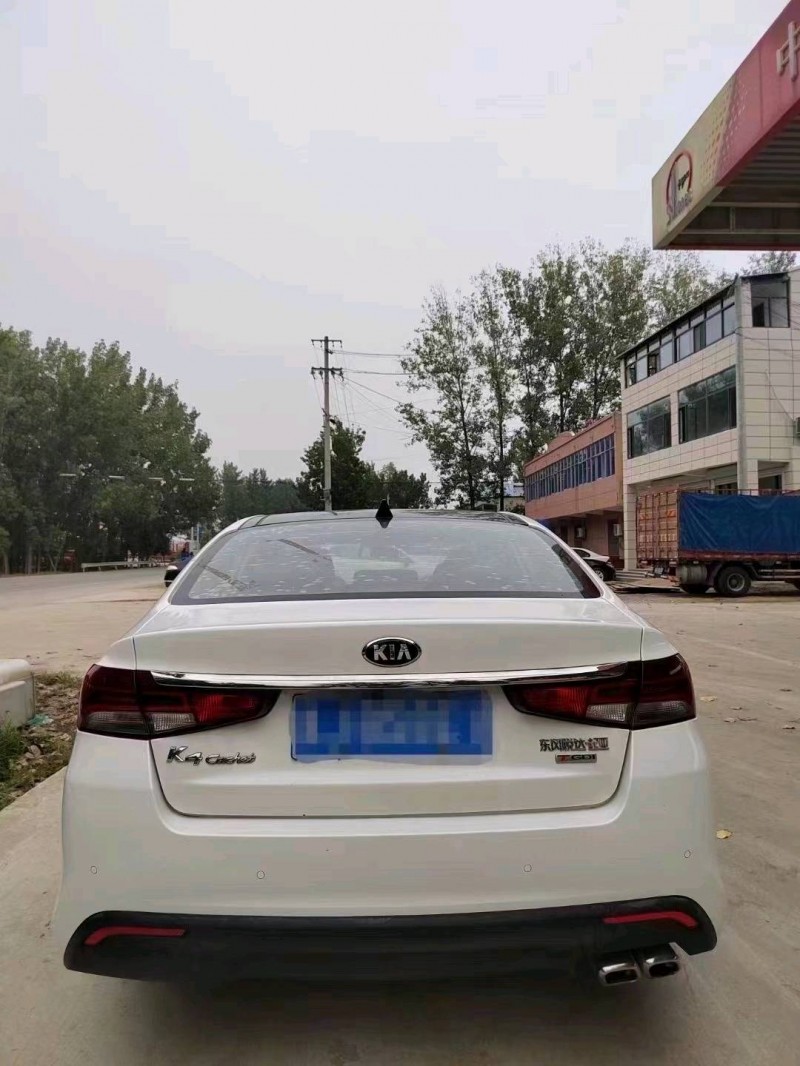 北京18年起亚凯绅6