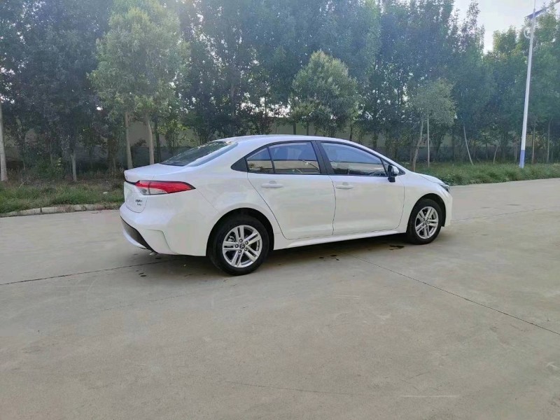 北京22年丰田雷凌4