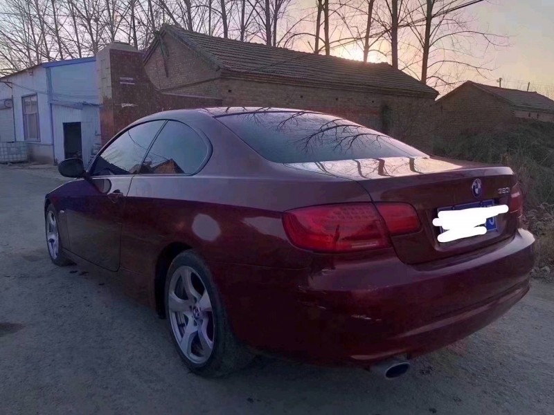 北京11年宝马3系7