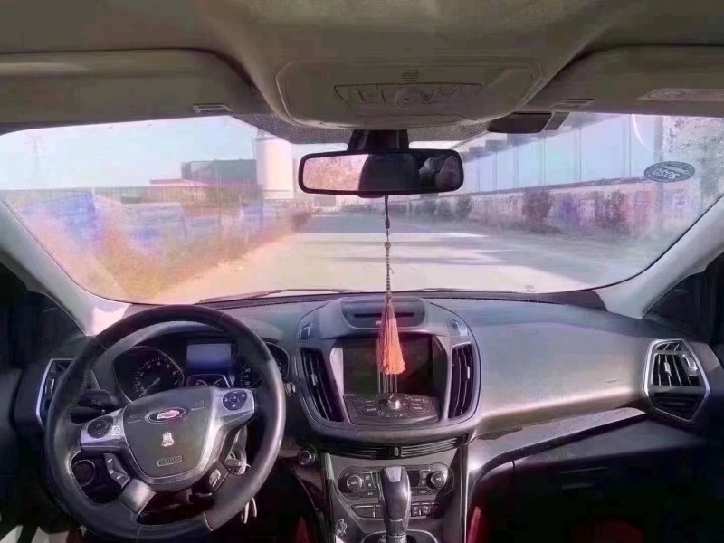 北京14年福特翼虎6