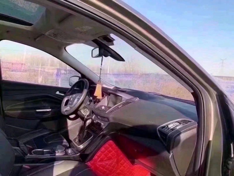 北京14年福特翼虎4