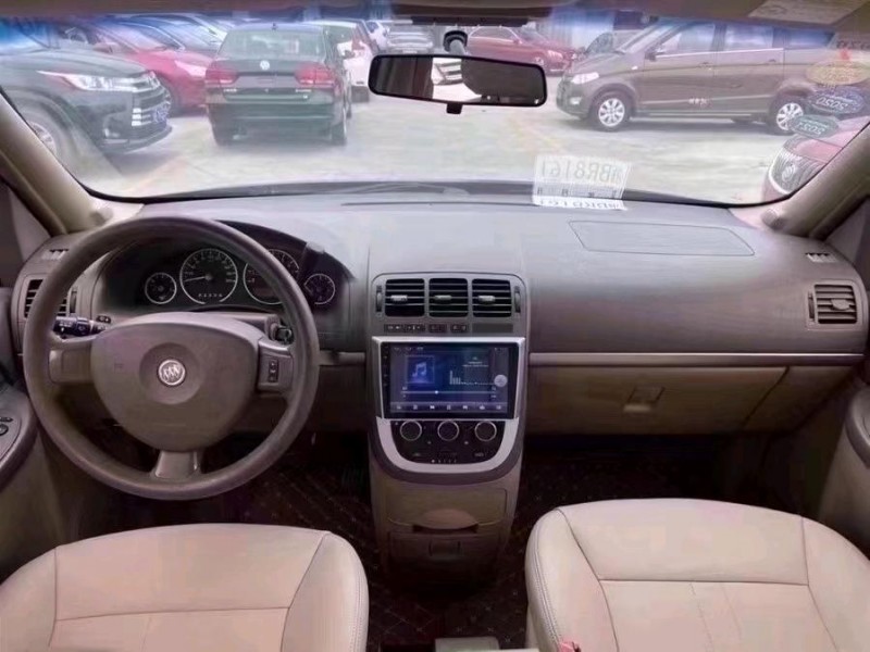 北京14年别克GL83