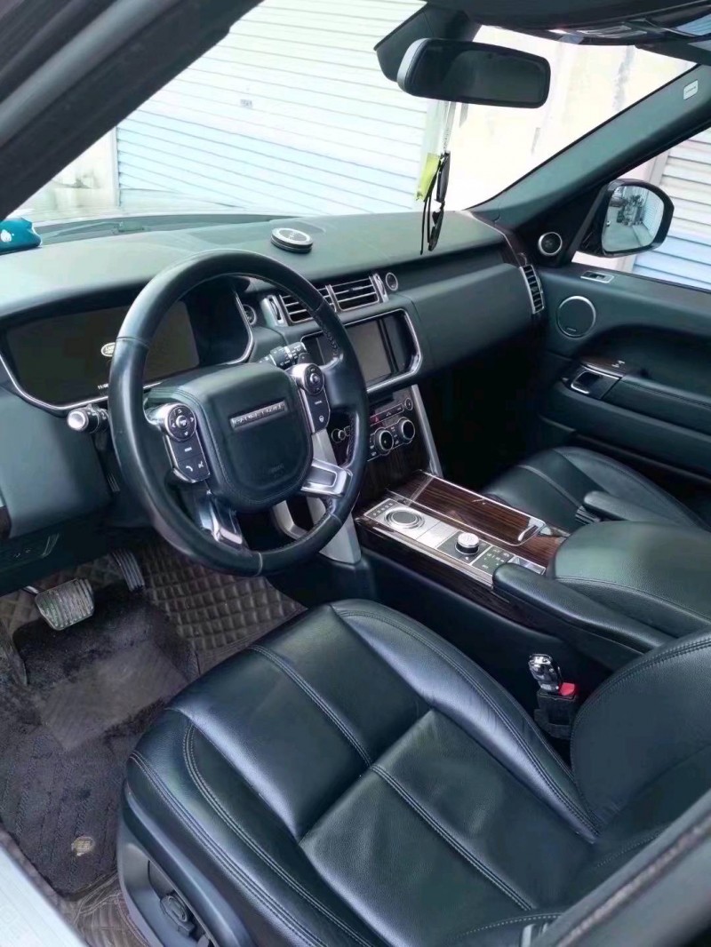 枣庄17年路虎揽胜行政3