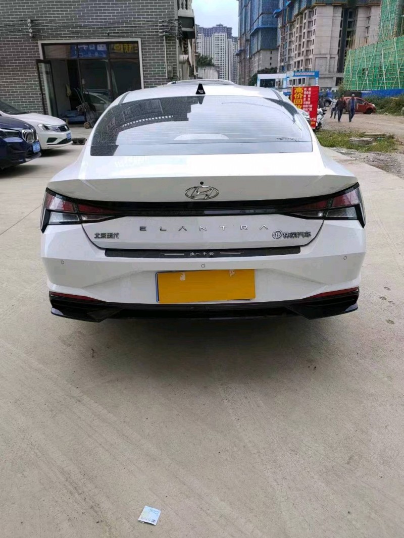 济南21年现代伊兰特8