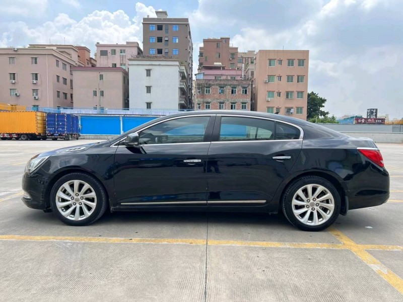 广州15年别克君越4