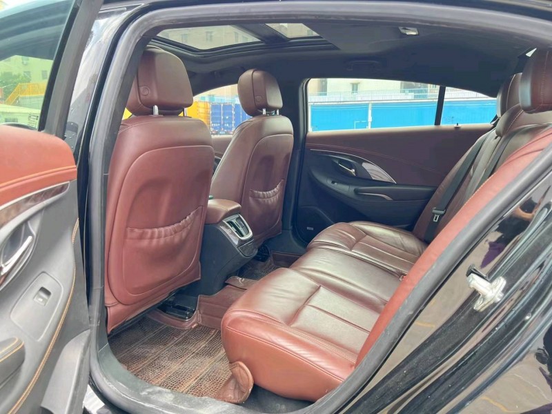 广州15年别克君越8