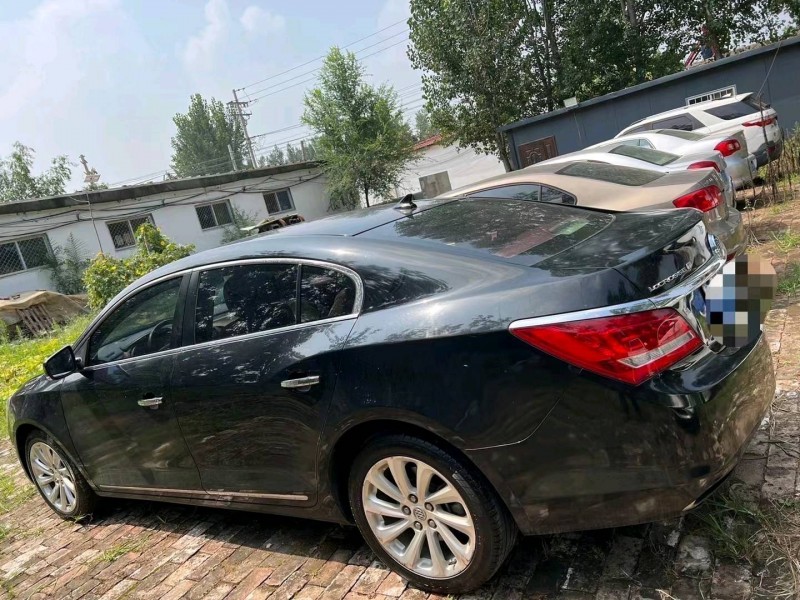 济南13年别克君越2