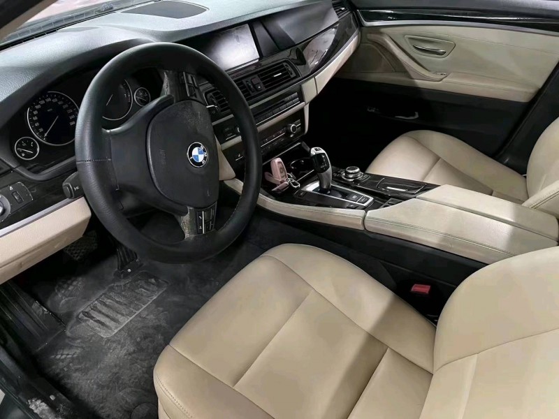 济南11年宝马5系3