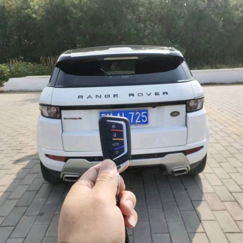 济南12年路虎极光9