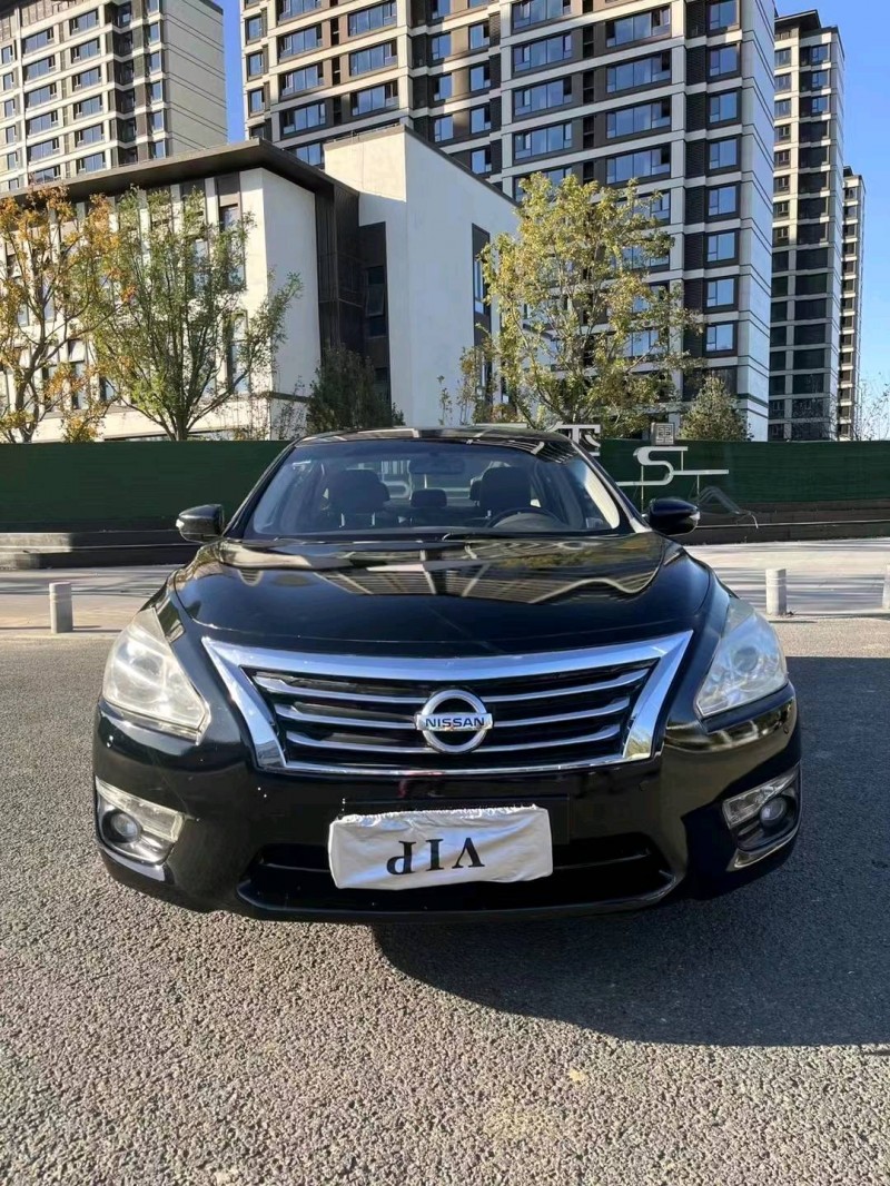 廊坊15年日產天籟1