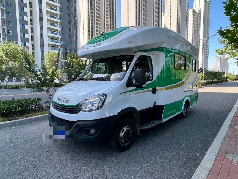 邯鄲19年依維柯房車1