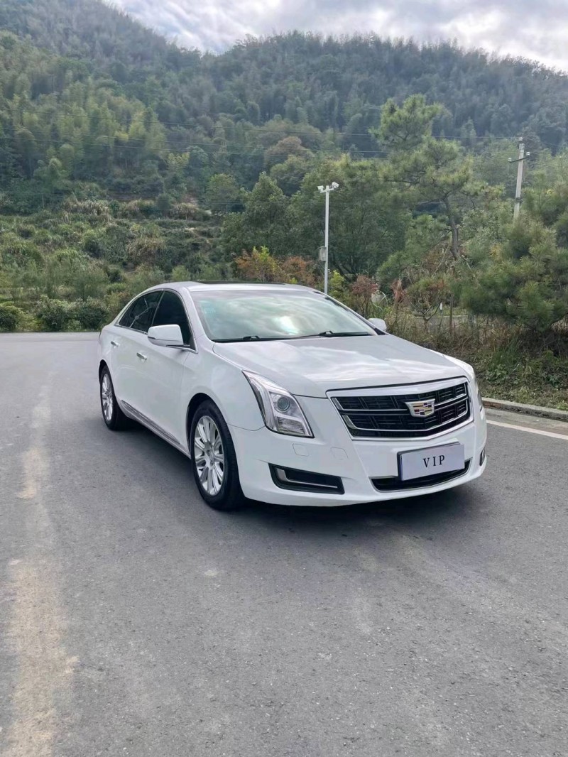 宜春17年凯迪拉克XTS8