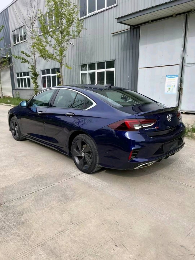 徐州21年别克君威6