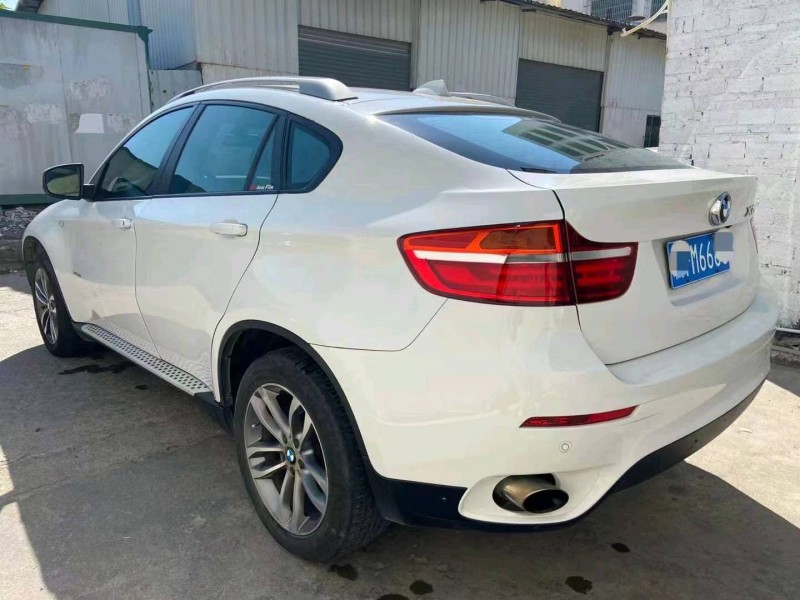 广州15年宝马X67