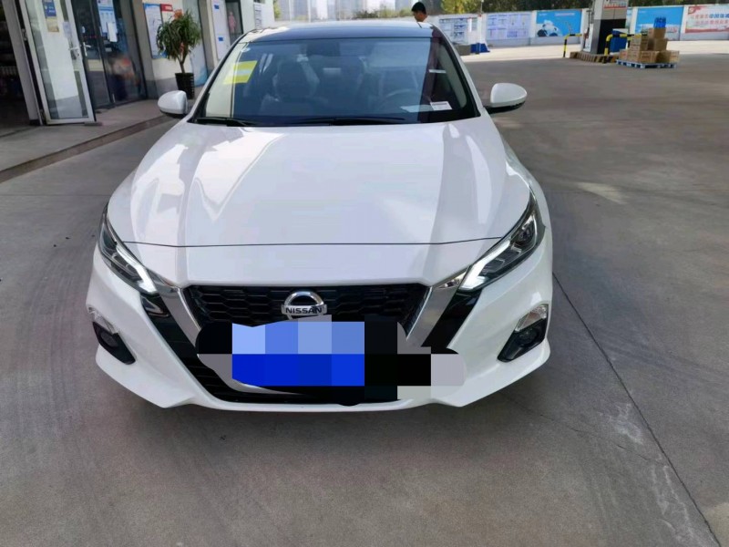 邯郸22年日产天籁1