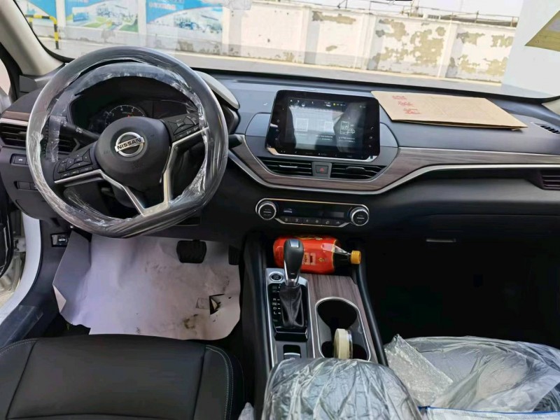 邯郸22年日产天籁4