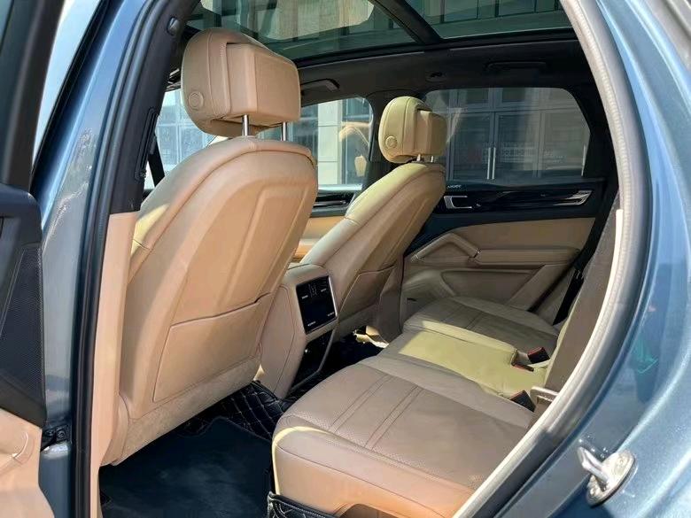 盐城18年保时捷卡宴5