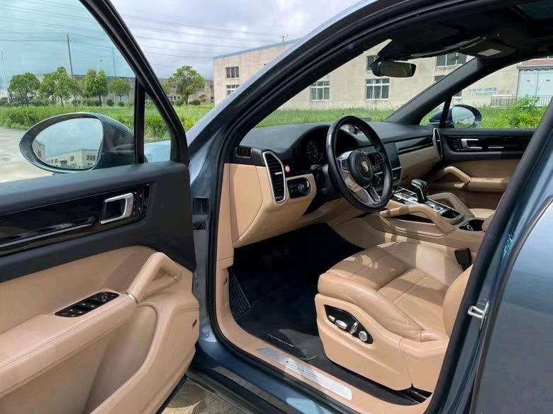 盐城19年保时捷卡宴4