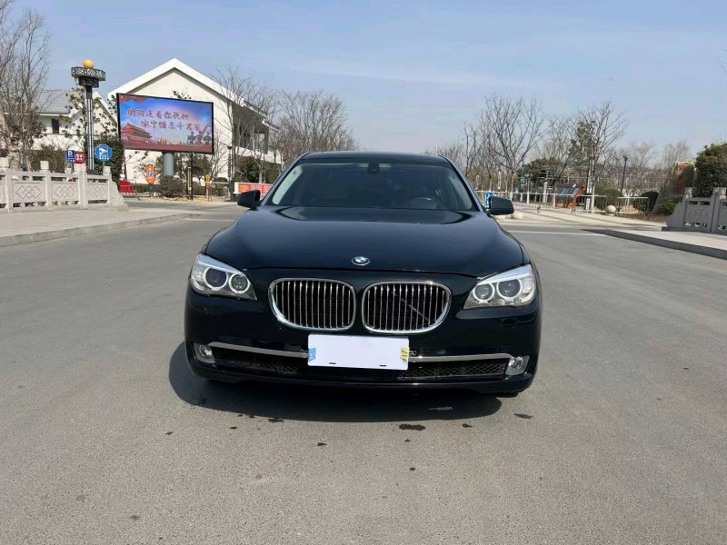 徐州12年宝马7系8