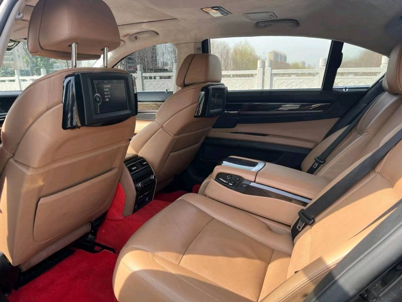 徐州12年宝马7系1