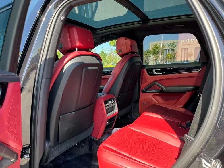 盐城19年保时捷卡宴6