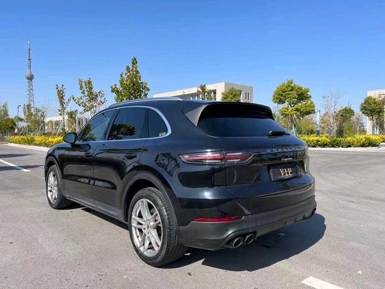 盐城19年保时捷卡宴9