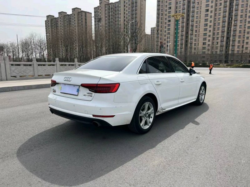 徐州17年奥迪A4L6