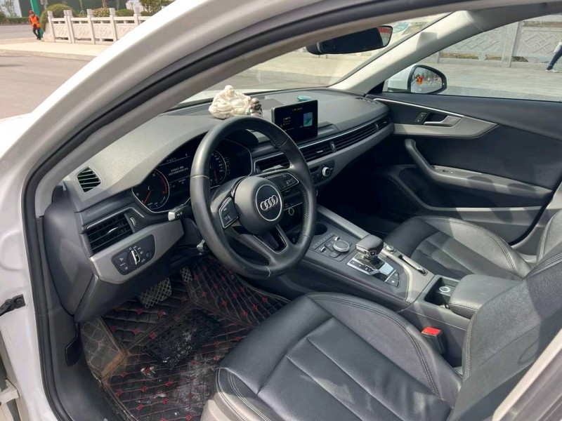 徐州17年奥迪A4L1