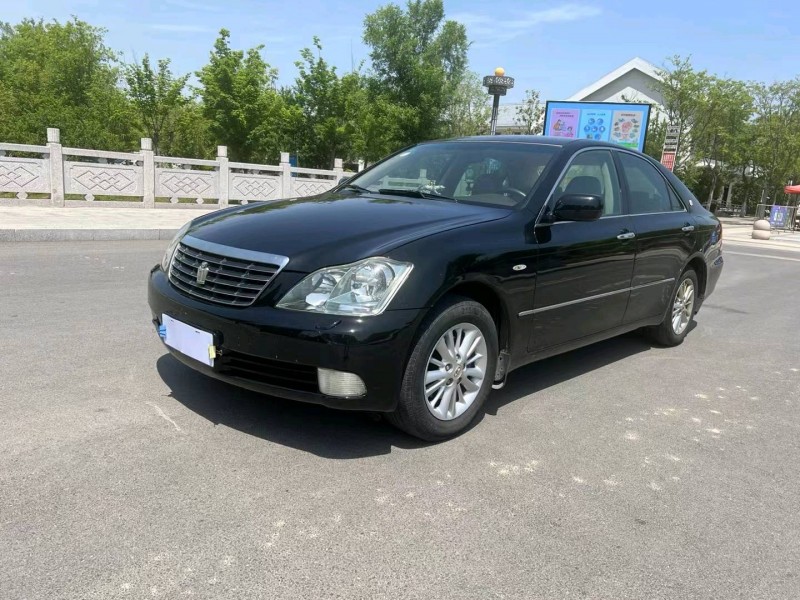 徐州06年丰田皇冠3