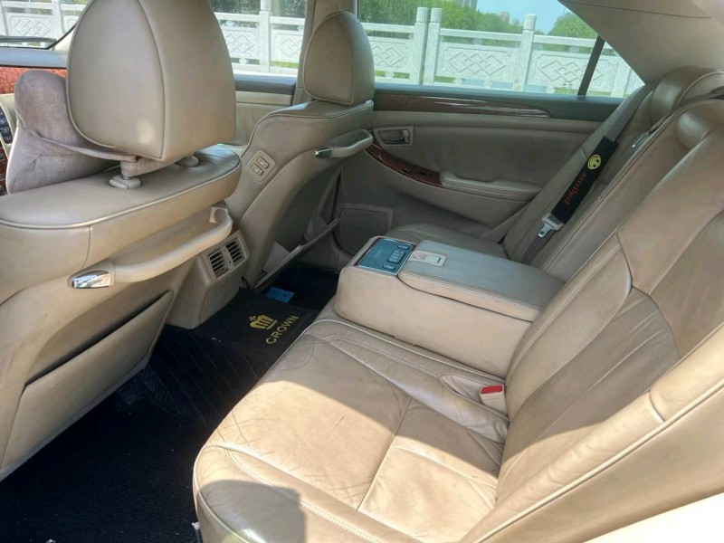 徐州06年丰田皇冠7