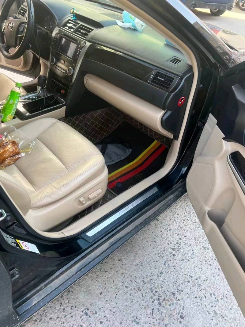 邯郸14年丰田凯美瑞4